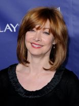 Sharon Lawrence photo
