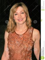 Sharon Lawrence photo