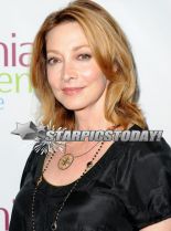 Sharon Lawrence photo