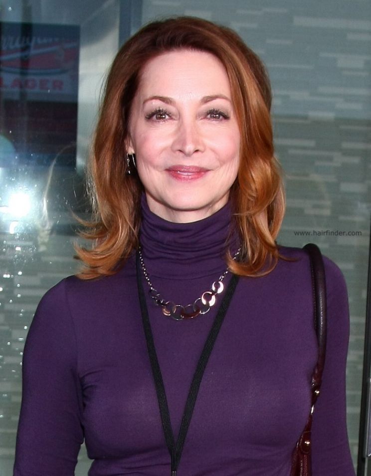 Sharon Lawrence