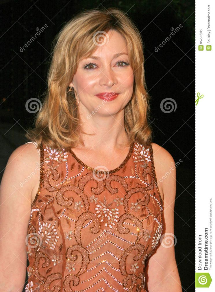 Sharon Lawrence