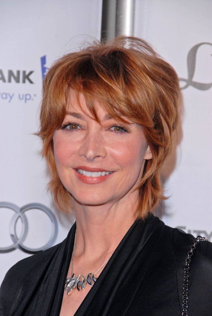 Sharon Lawrence