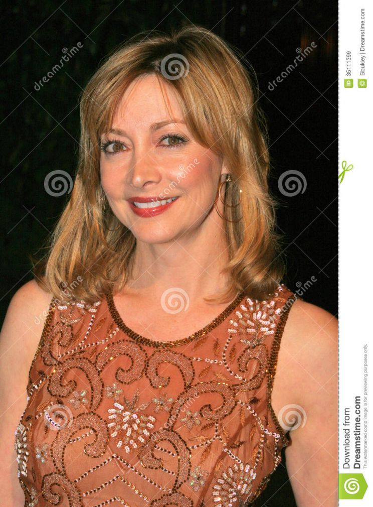 Sharon Lawrence