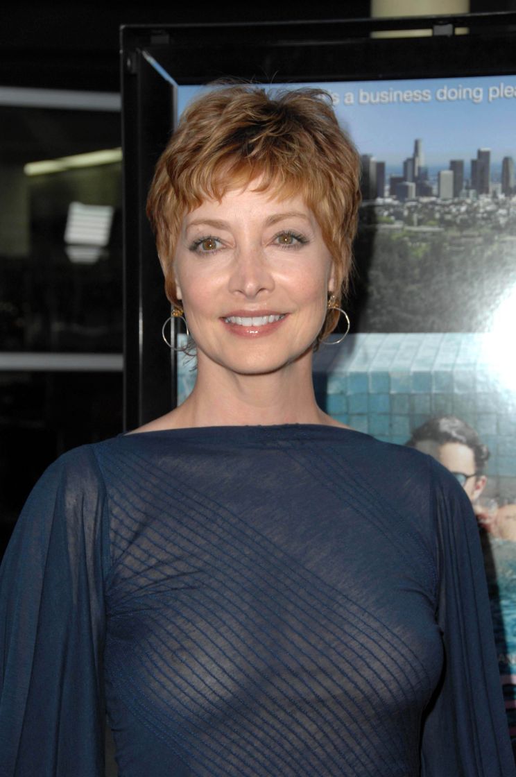 Sharon Lawrence