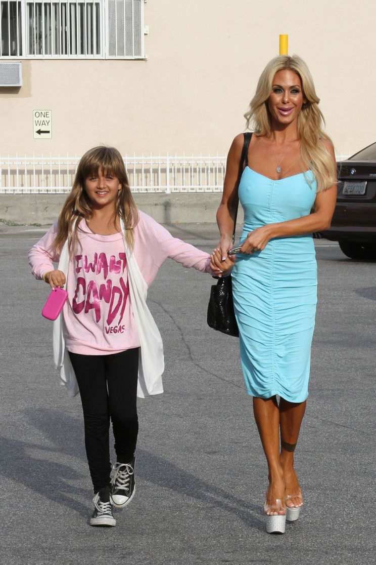 Shauna Sand