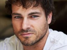 Shawn Roberts