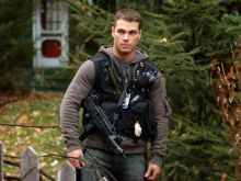 Shawn Roberts