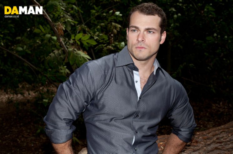 Shawn Roberts