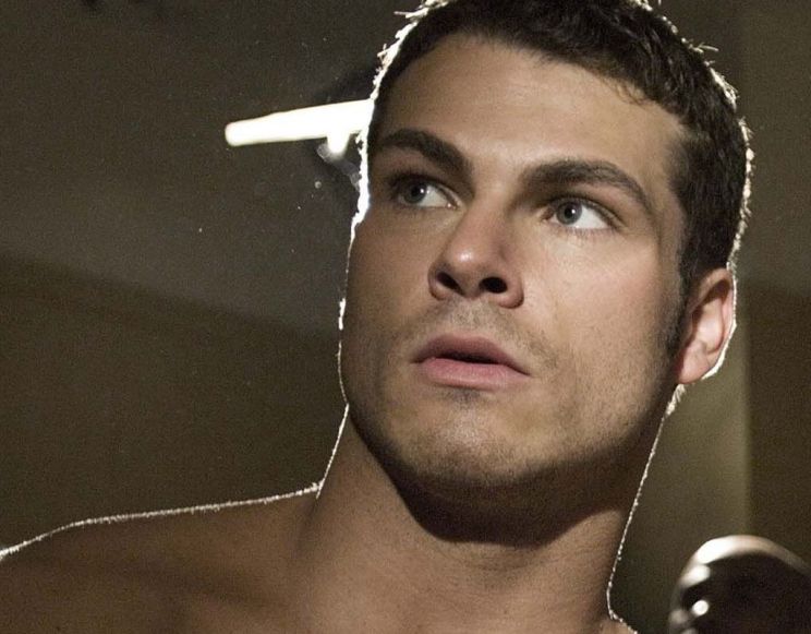 Shawn Roberts