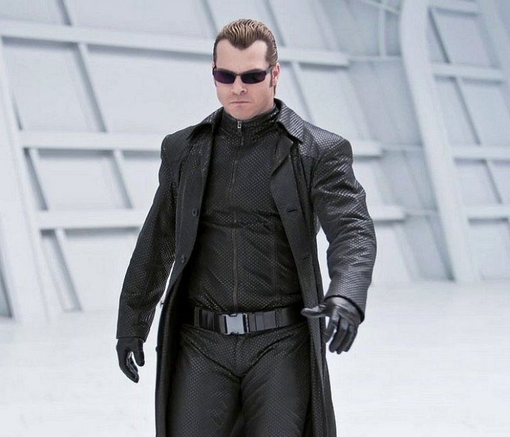Shawn Roberts