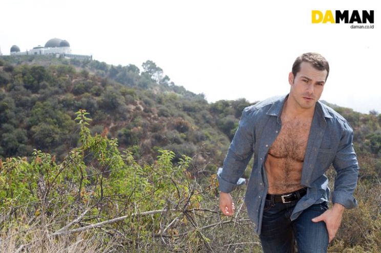 Shawn Roberts