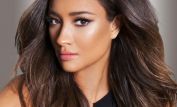 Shay Mitchell