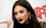 Shay Mitchell