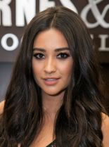 Shay Mitchell