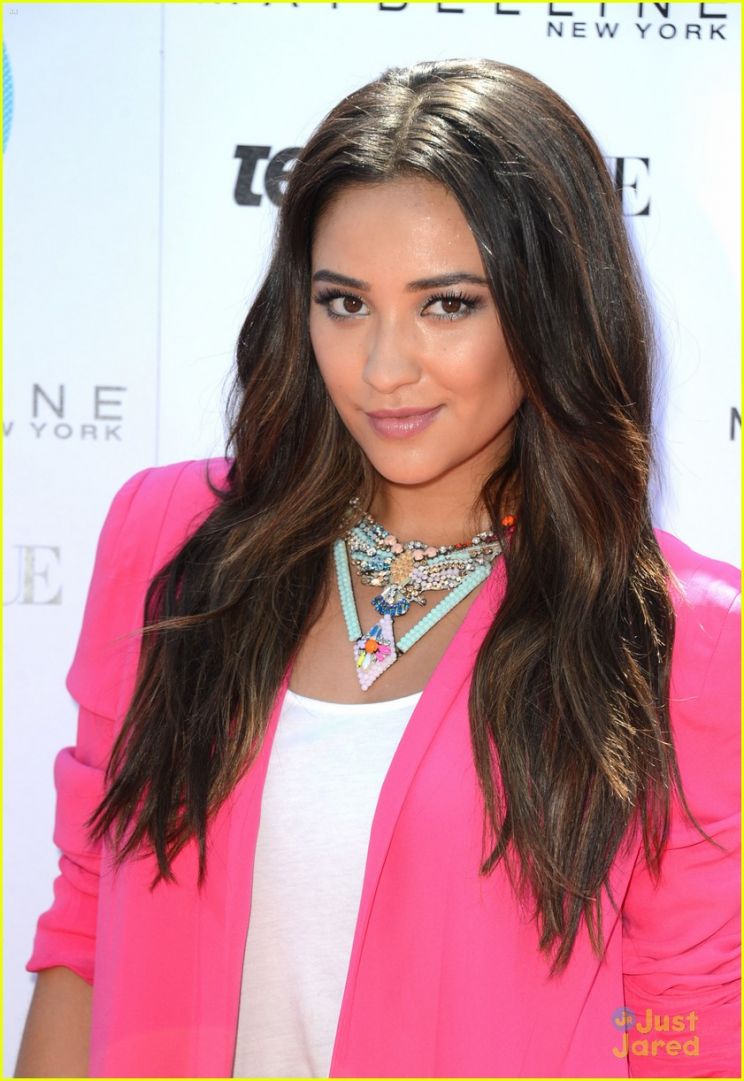 Shay Mitchell