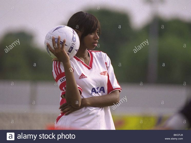 Shaznay Lewis