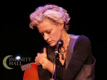 Shelby Lynne