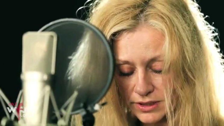 Shelby Lynne