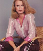 Shelley Hack
