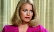 Shelley Hack