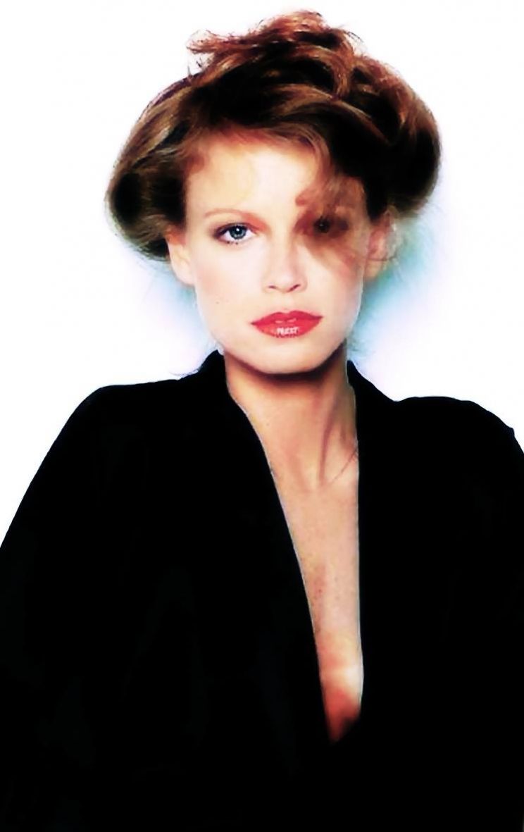 Shelley Hack