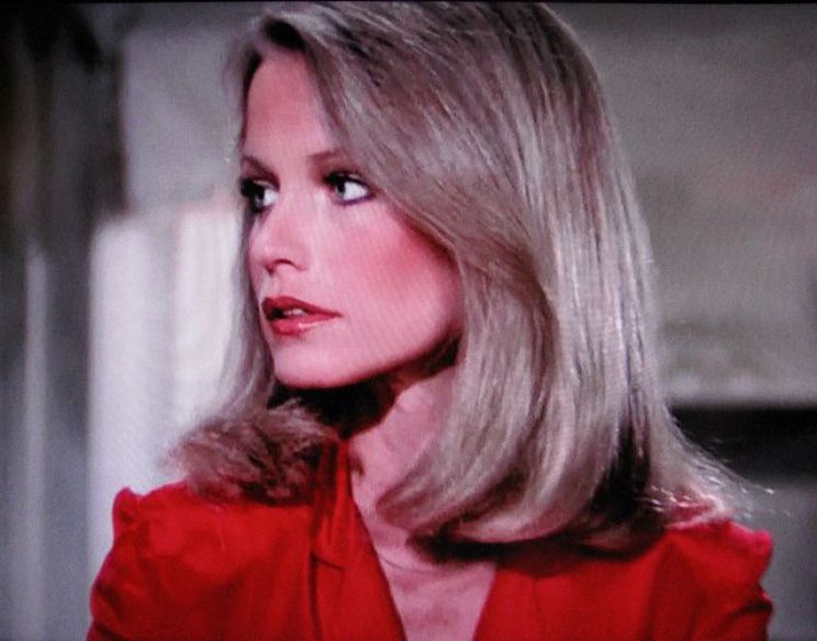 Shelley Hack