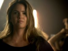 Shelley Hennig