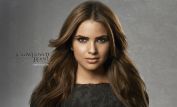 Shelley Hennig