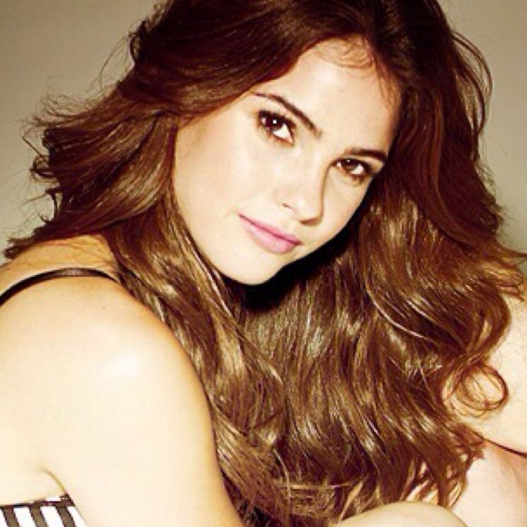 Shelley Hennig