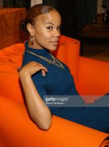 Shelley Nicole photo