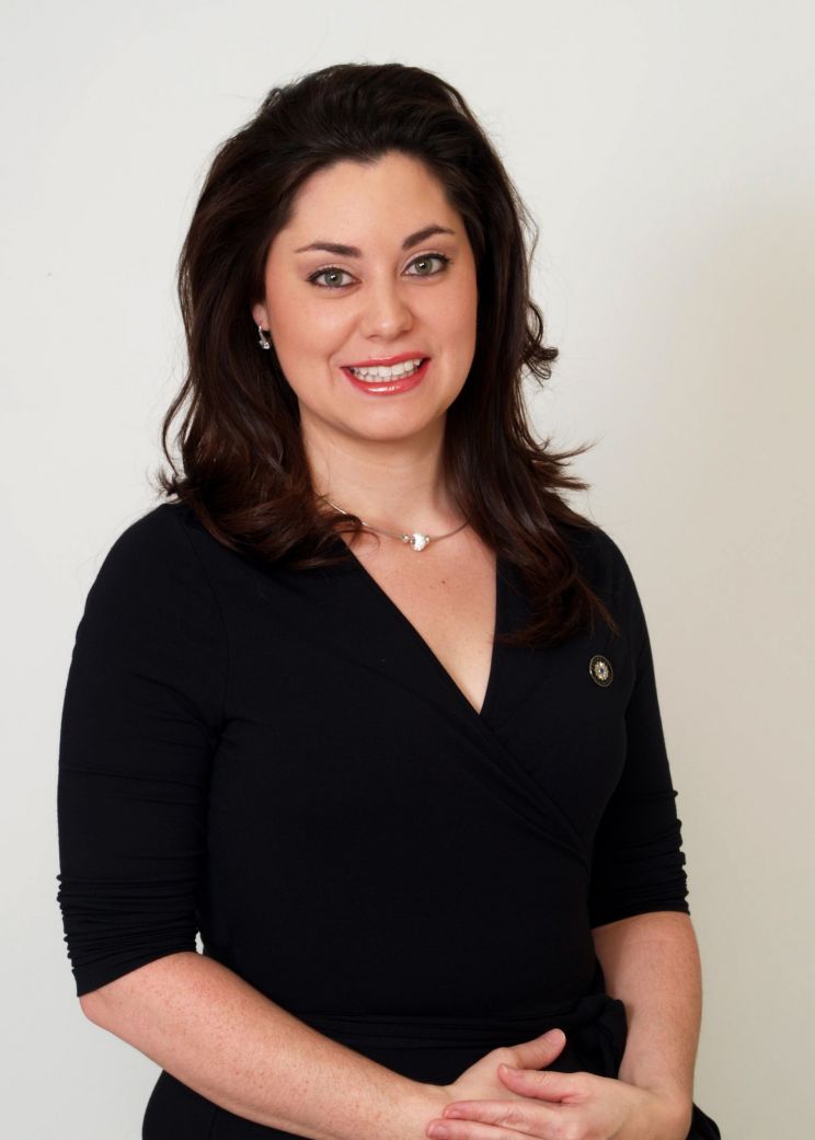Shelley Robertson