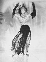 Shelley Winters photo