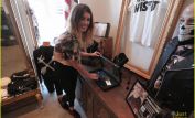Shenae Grimes-Beech