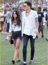 Shenae Grimes-Beech