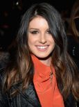 Shenae Grimes-Beech