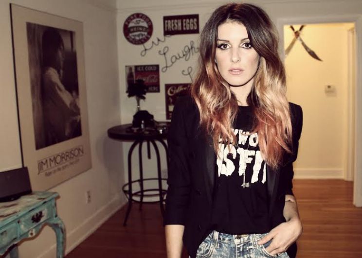 Shenae Grimes-Beech