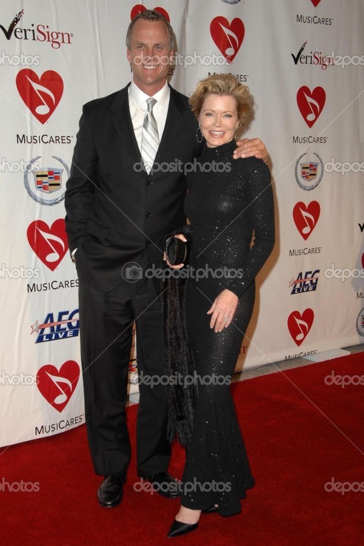 Sheree J. Wilson