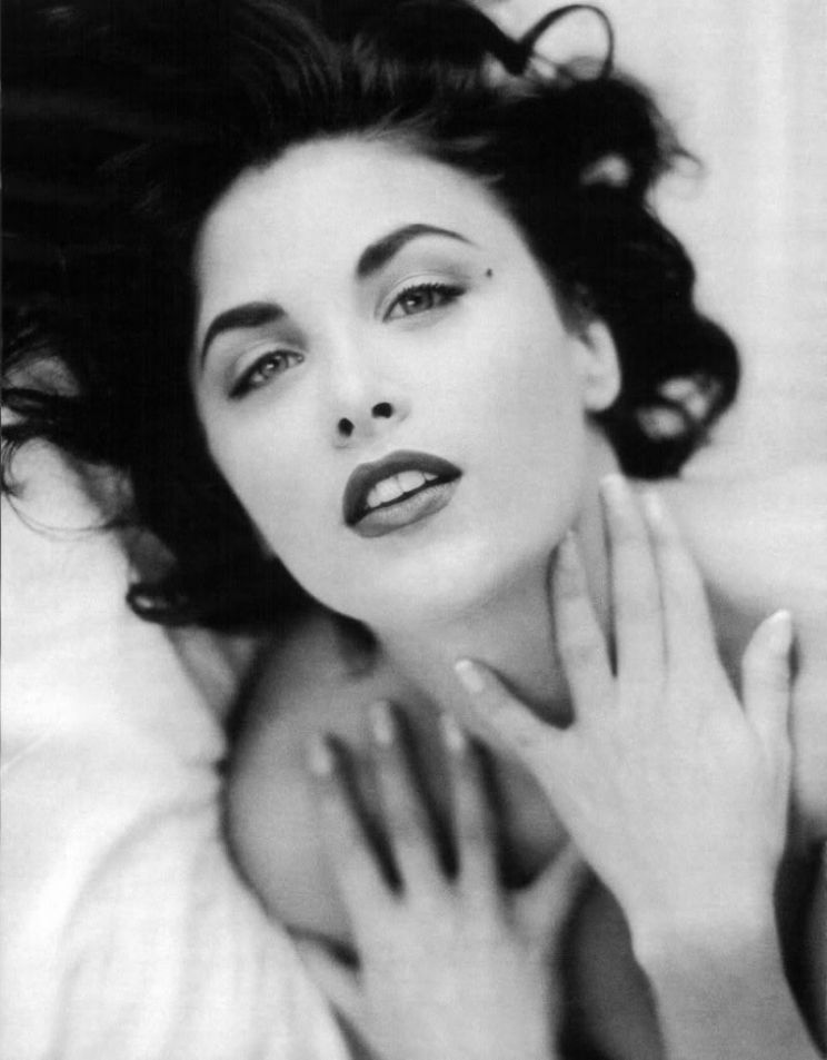 Sherilyn Fenn