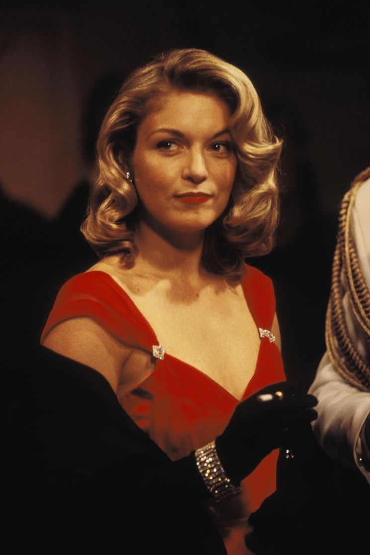Sheryl Lee
