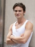 Shiloh Fernandez