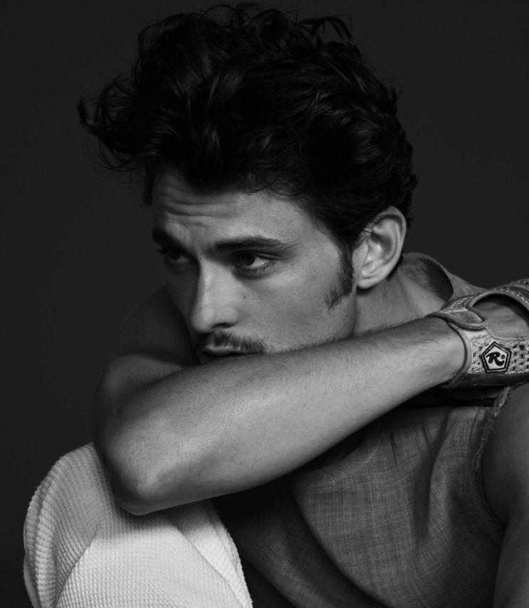 Shiloh Fernandez