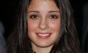 Shiri Appleby