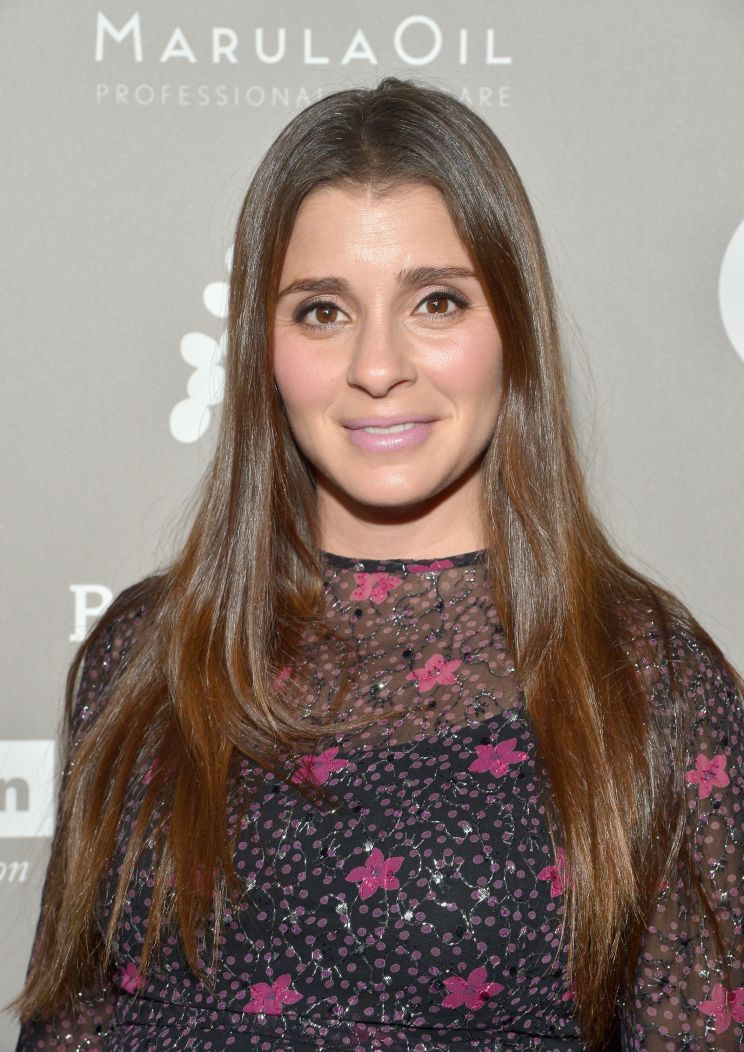 Shiri Appleby