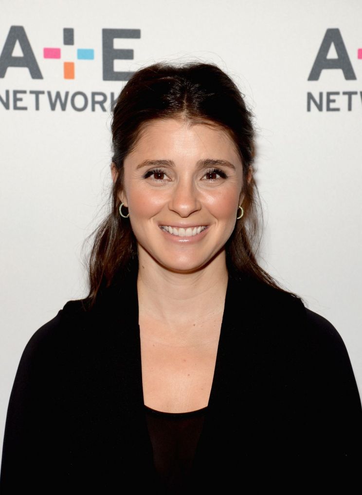 Shiri Appleby