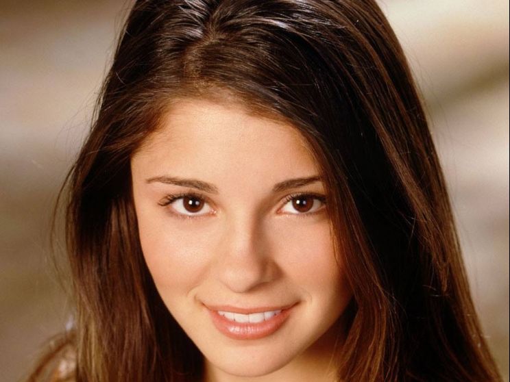 Shiri Appleby