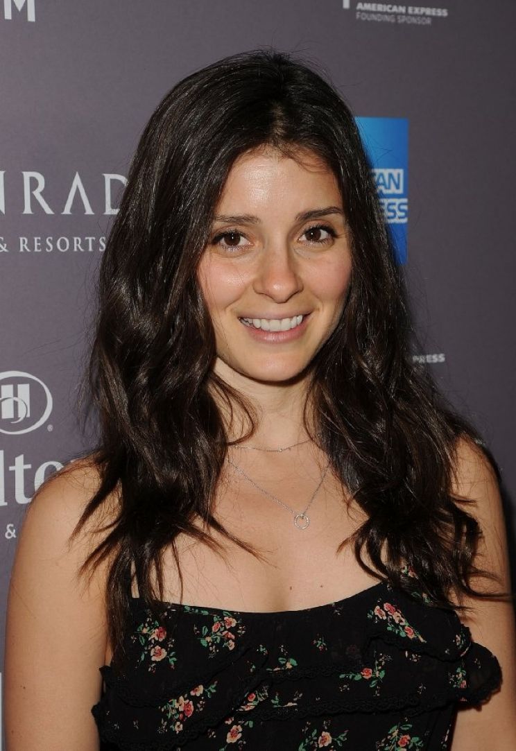 Shiri Appleby