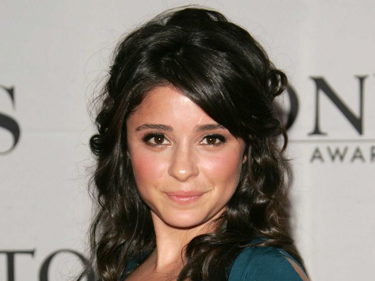 Shiri Appleby