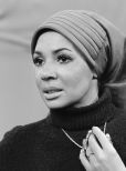 Shirley Bassey