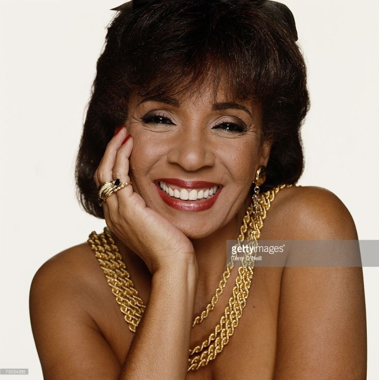 Shirley Bassey