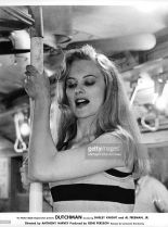 Shirley Knight